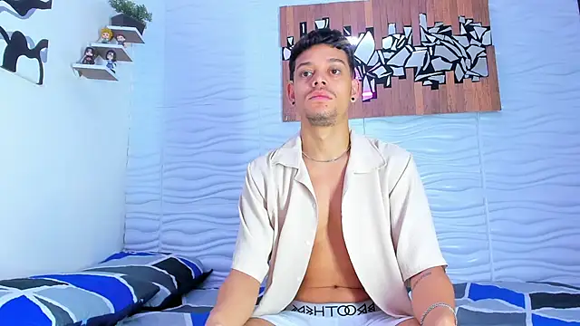 Friendsofeverything  online show from September 16, 2025, 2:07 pm