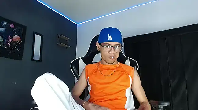 Romancartier 1 online show from December 21, 2024, 3:58 am