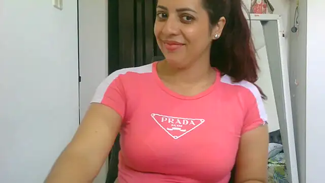 Anne kis online show from September 12, 2025, 5:35 pm