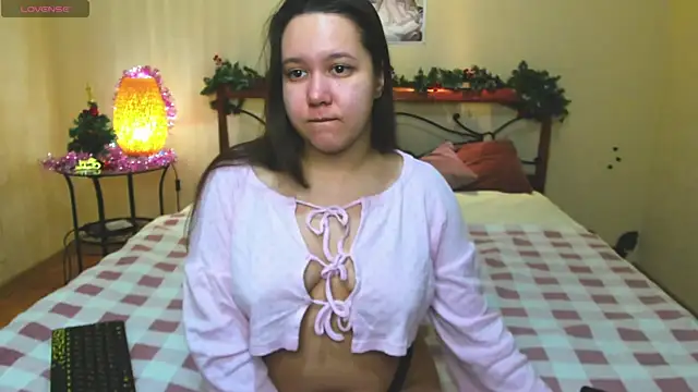 Snapshot of Mira_Karter chatting on January 26, 2025, 1:41 am Mira Karter online show from January 26, 2025, 1:41 am