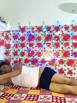 PeaCoooock online show from October 12, 2025, 5:36 pm