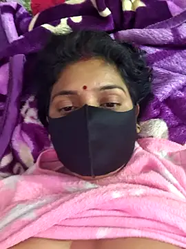 PeaCoooock online show from November 6, 2025, 4:55 pm