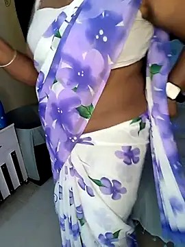 Snapshot of honey-sexy chatting on March 7, 2025, 9:07 am honey-sexy online show from March 7, 2025, 9:07 am