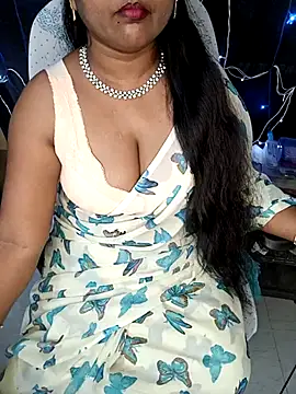Snapshot of honey-sexy chatting on February 11, 2025, 9:41 am honey-sexy online show from February 11, 2025, 9:41 am