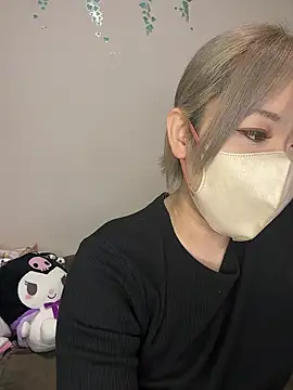 mii06 online show from September 24, 2025, 3:51 pm