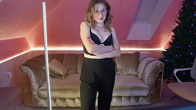 Inessa Song online show from December 30, 2024, 3:47 am