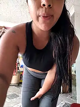 ZuryFerrari online show from January 11, 2026, 4:25 pm