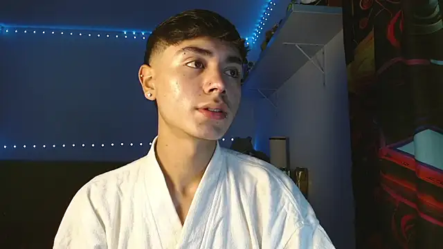 Im juanda online show from December 6, 2024, 3:39 pm