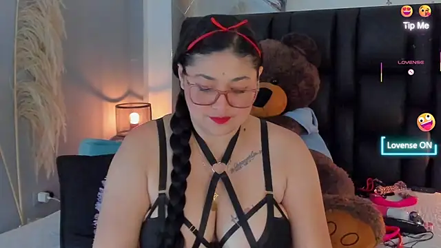 meikochoe online show from February 9, 2026, 7:45 pm