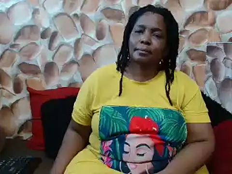 Snapshot of AfricanBigAssxx98 chatting on March 17, 2025, 3:07 pm AfricanBigAssxx98 online show from March 17, 2025, 3:07 pm