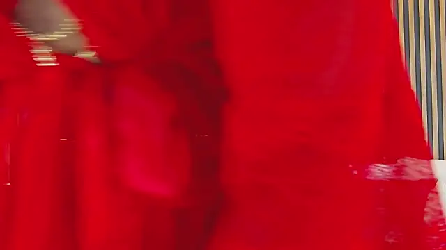 VanessaGlenn online show from October 17, 2025, 7:37 pm