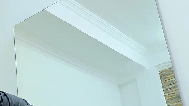 VanessaGlenn online show from March 21, 2026, 3:27 pm