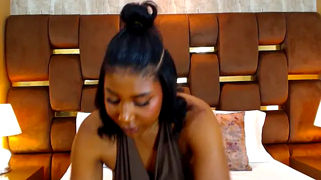 VanessaGlenn online show from September 24, 2025, 7:42 pm