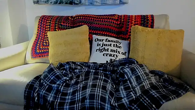 Snapshot of mindphu_k chatting on February 15, 2026, 4:13 am mindphu k online show from February 15, 2026, 4:13 am