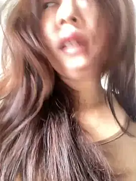 Snapshot of Liliya-77 chatting on October 10, 2025, 2:12 am Liliya-77 online show from October 10, 2025, 2:12 am