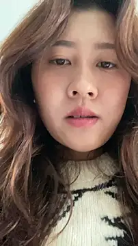 Snapshot of Liliya-77 chatting on October 22, 2025, 3:39 am Liliya-77 online show from October 22, 2025, 3:39 am