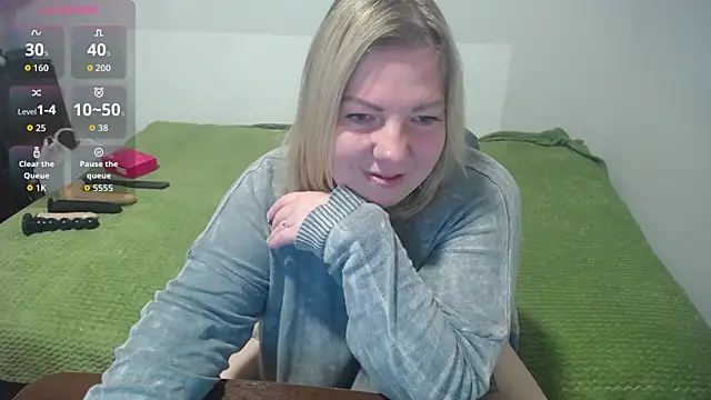 Snapshot of MARGARET_gem chatting on December 17, 2025, 10:20 am MARGARET gem online show from December 17, 2025, 10:20 am