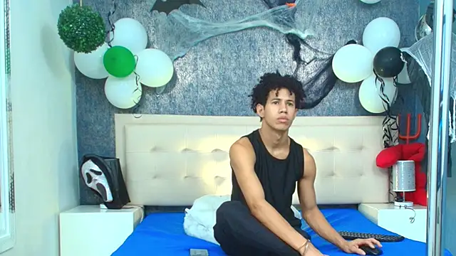 Erick Zhimerman online show from November 2, 2025, 3:44 am