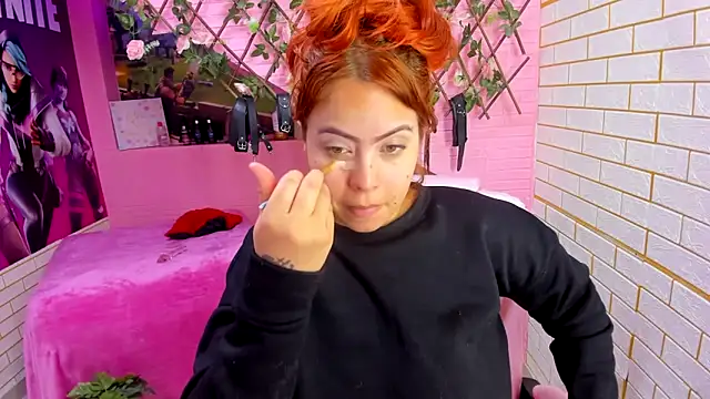 Snapshot of marcellaa303av chatting on February 5, 2026, 3:13 am marcellaa303av online show from February 5, 2026, 3:13 am