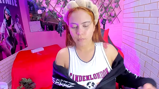 marcellaa303av online show from May 16, 2026, 1:26 am