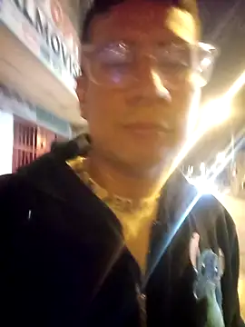 Snapshot of PequeArely chatting on December 20, 2024, 3:58 am PequeArely online show from December 20, 2024, 3:58 am