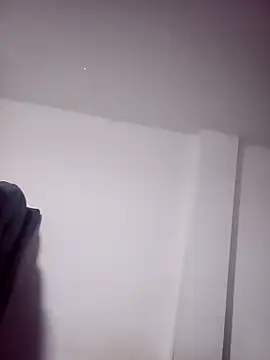 Snapshot of PequeArely chatting on January 17, 2025, 7:51 am PequeArely online show from January 17, 2025, 7:51 am