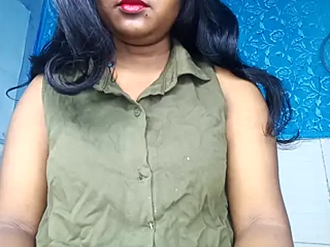 Snapshot of Muktha chatting on March 25, 2026, 12:00 am Muktha online show from March 25, 2026, 12:00 am