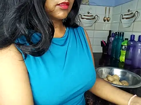 Snapshot of Muktha chatting on March 25, 2026, 2:05 pm Muktha online show from March 25, 2026, 2:05 pm