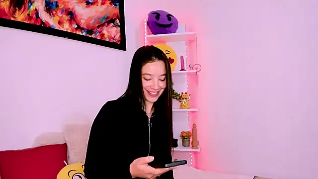 Manuelaa mejiia online show from March 13, 2025, 7:28 pm