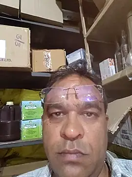 Snapshot of nupa230780 chatting on November 1, 2025, 2:33 pm nupa230780 online show from November 1, 2025, 2:33 pm