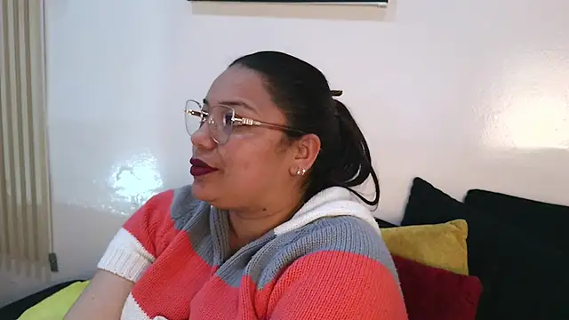 virtual charm online show from January 31, 2026, 7:12 pm