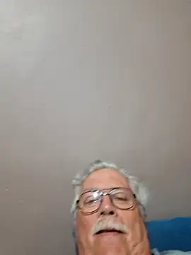 NawtyB1965 online show from November 8, 2025, 3:32 am