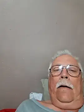 NawtyB1965 online show from May 7, 2026, 3:44 am