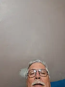 NawtyB1965 online show from October 22, 2025, 3:17 am