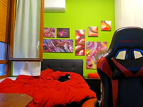 MASTERBULLY online show from October 18, 2025, 4:31 pm