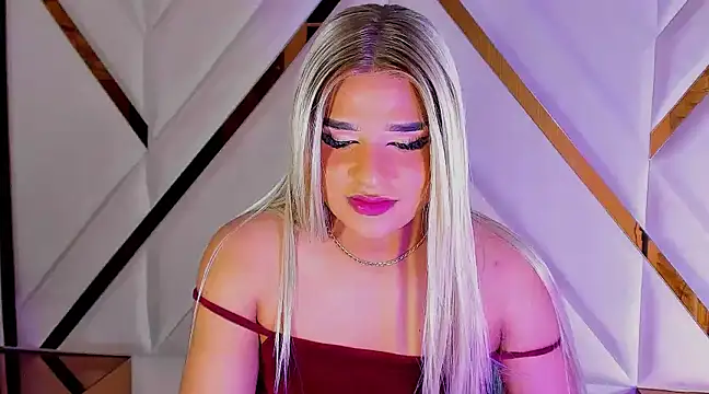 Elody Preysler69 online show from March 23, 2025, 7:31 am