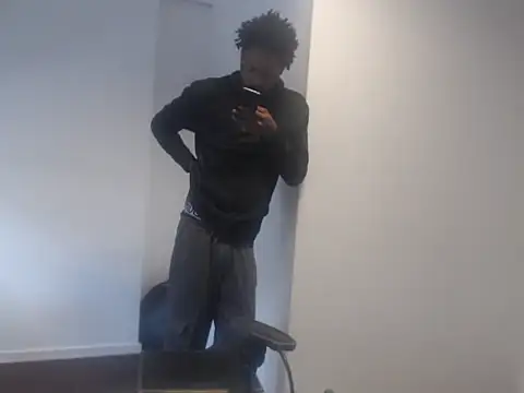 Snapshot of Mastertopdome chatting on October 29, 2025, 2:27 pm Mastertopdome online show from October 29, 2025, 2:27 pm