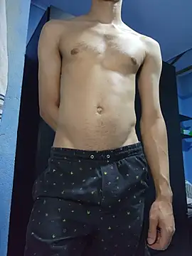 boyminerin00 online show from October 12, 2025, 1:07 am