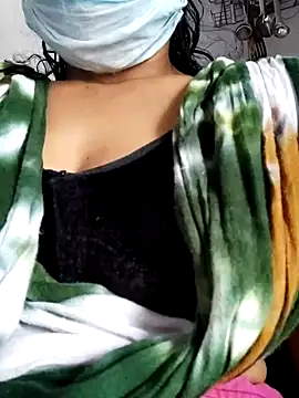 Snapshot of sruthi_telugu chatting on February 21, 2025, 5:35 am sruthi telugu online show from February 21, 2025, 5:35 am