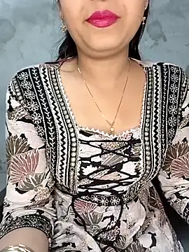 Shanaya Hotty online show from March 8, 2025, 12:09 pm