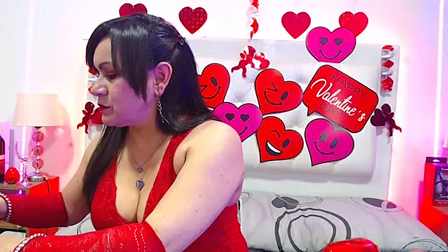 jescaoporto4 online show from February 14, 2026, 3:56 pm