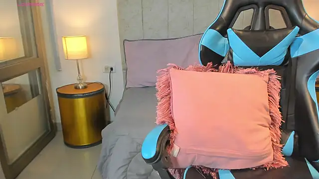 Snapshot of _maria_foxx_ chatting on February 16, 2026, 5:55 pm maria foxx online show from February 16, 2026, 5:55 pm