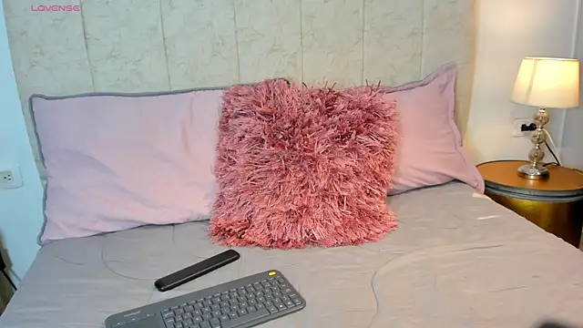 Snapshot of _maria_foxx_ chatting on February 17, 2026, 7:00 pm maria foxx online show from February 17, 2026, 7:00 pm