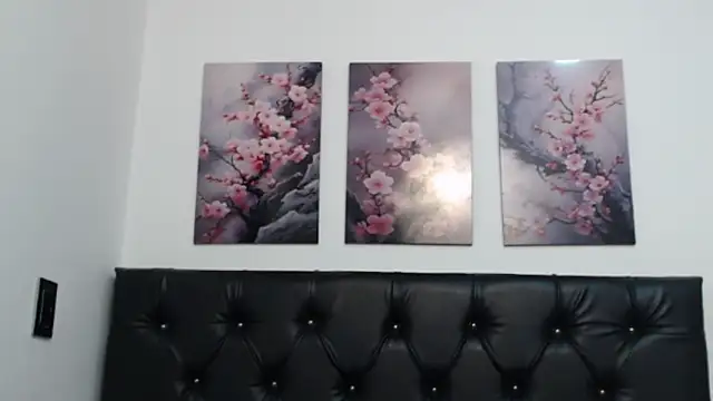 amaranta f00x online show from November 24, 2025, 12:38 pm