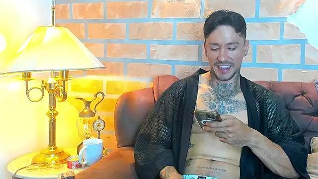 Dylanstonne online show from January 30, 2025, 10:19 pm