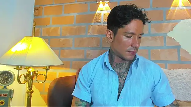 Dylanstonne online show from March 4, 2025, 10:16 pm