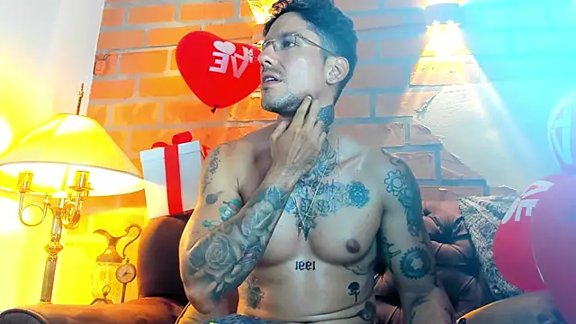 Dylanstonne online show from February 6, 2025, 10:21 pm