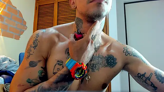 Dylanstonne online show from March 21, 2025, 10:17 pm