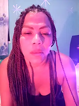 Snapshot of dulcesilvana10 chatting on December 11, 2024, 2:09 am dulcesilvana10 online show from December 11, 2024, 2:09 am