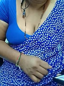 Snapshot of Sexy-Telugunayana2 chatting on April 16, 2026, 11:29 pm Sexy-Telugunayana2 online show from April 16, 2026, 11:29 pm